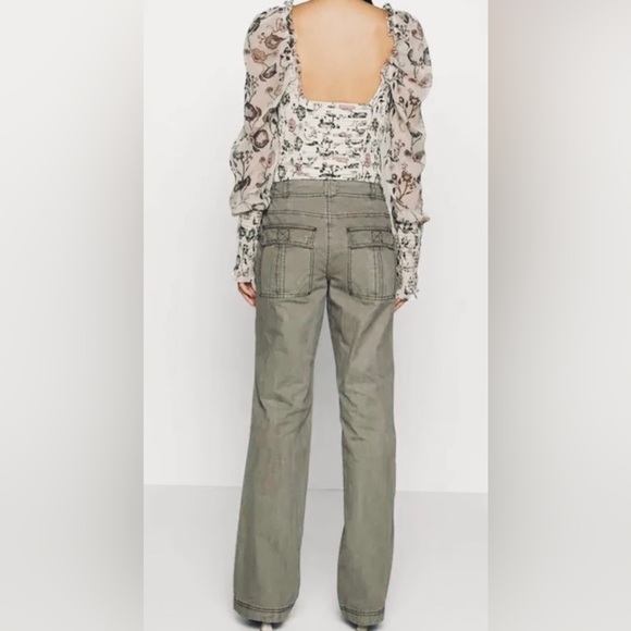 FREE PEOPLE Kakhi green cargo pants -Size 6 NWOT! - Picture 2 of 12